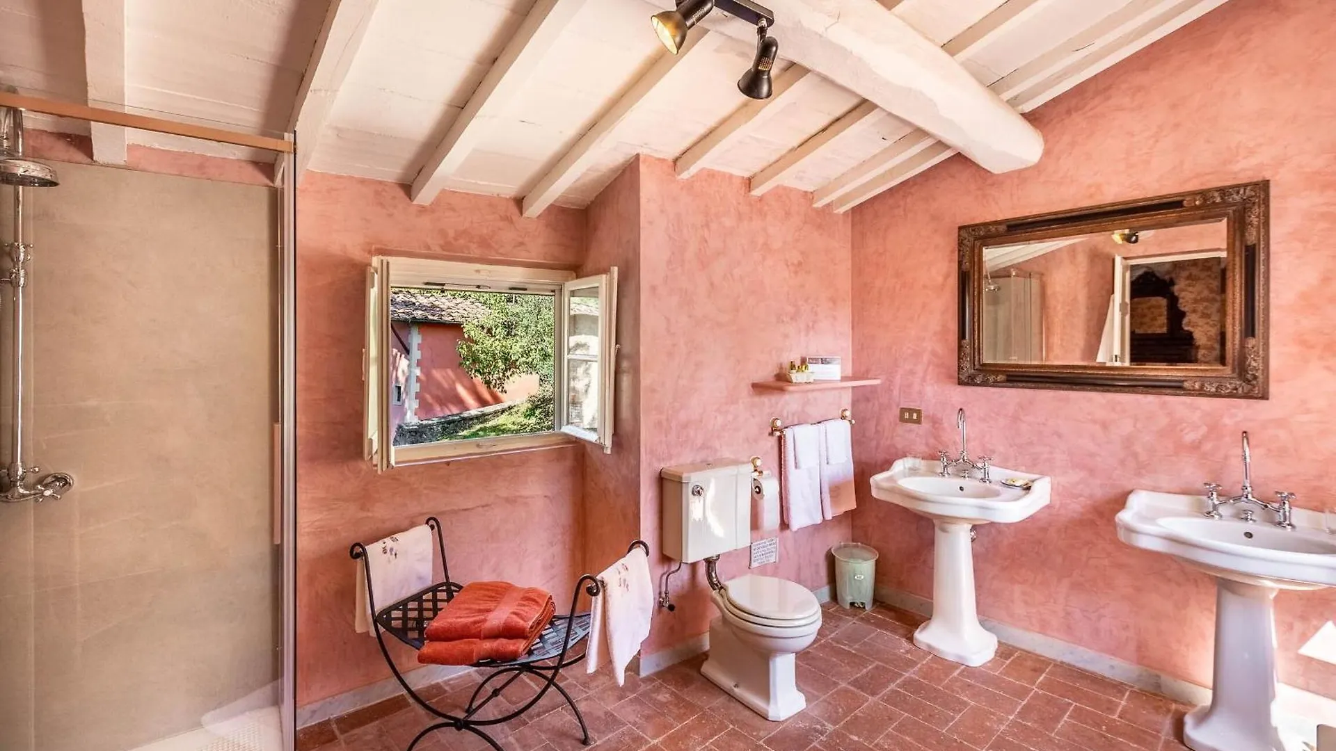 Villa Igea 8 By Salogi Villas Mastiano Italy