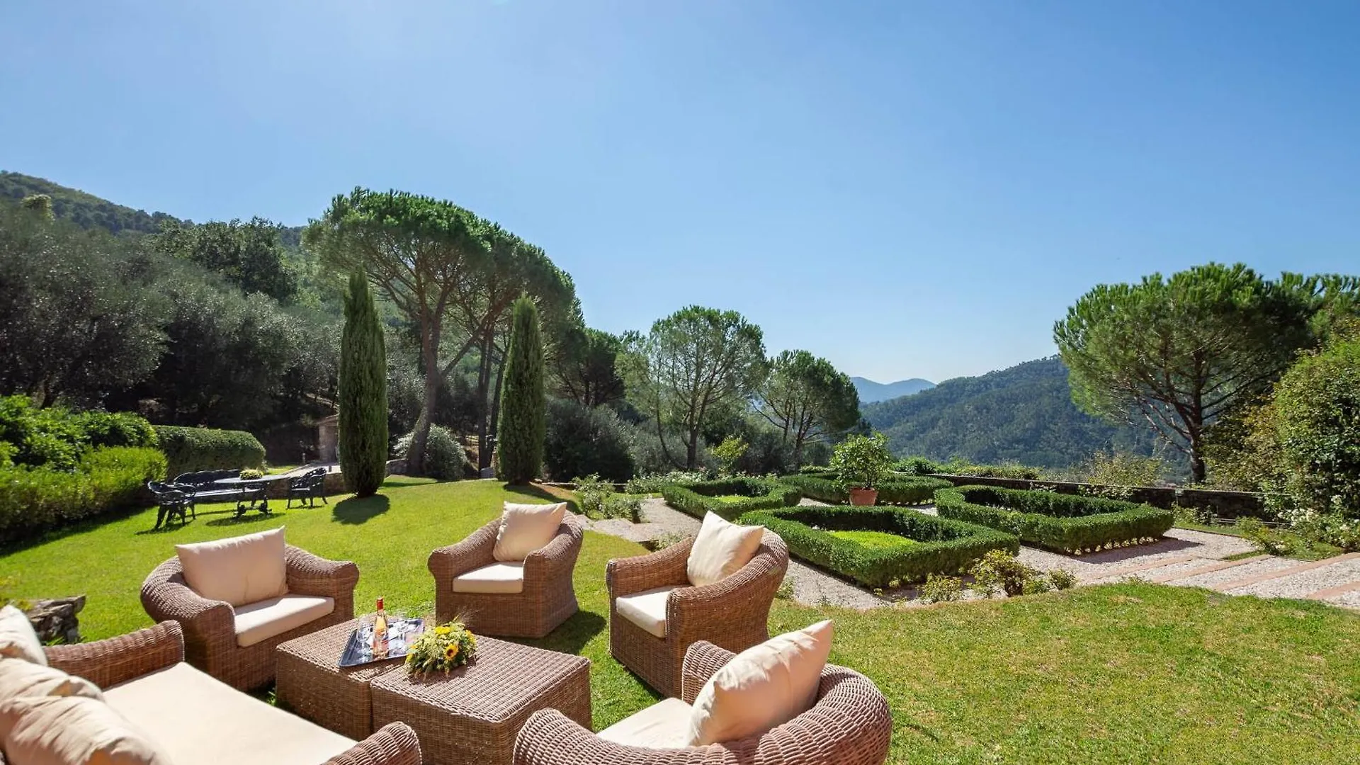 Villa Igea 8 By Salogi Villas location